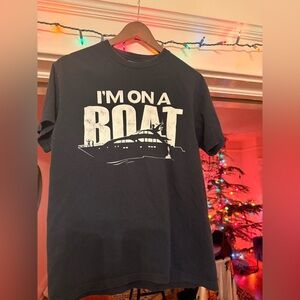 Men’s “I’m on a boat” Gildan Black Nautical Graphic Tee
